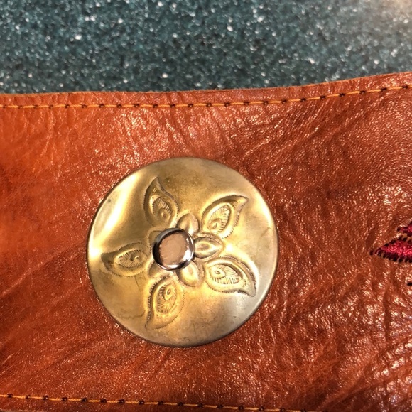 Women's Leather Belt Floral design - Picture 10 of 16